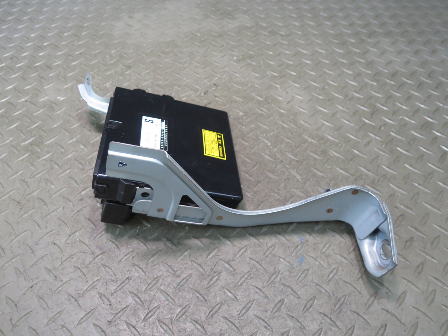 99-01 Toyota Crown JZS175 ABS TRC VSC Skid Traction Control Module OEM