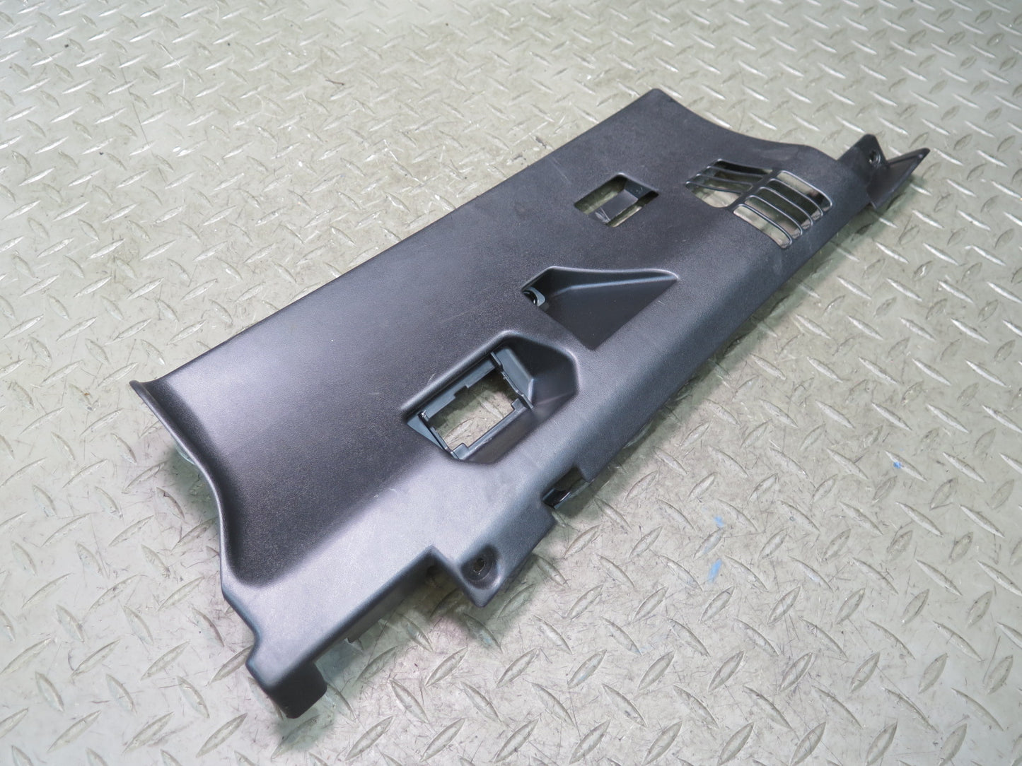 99-01 Toyota Crown JZS175 RHD Right Under Dash Lower Trim Panel Cover OEM
