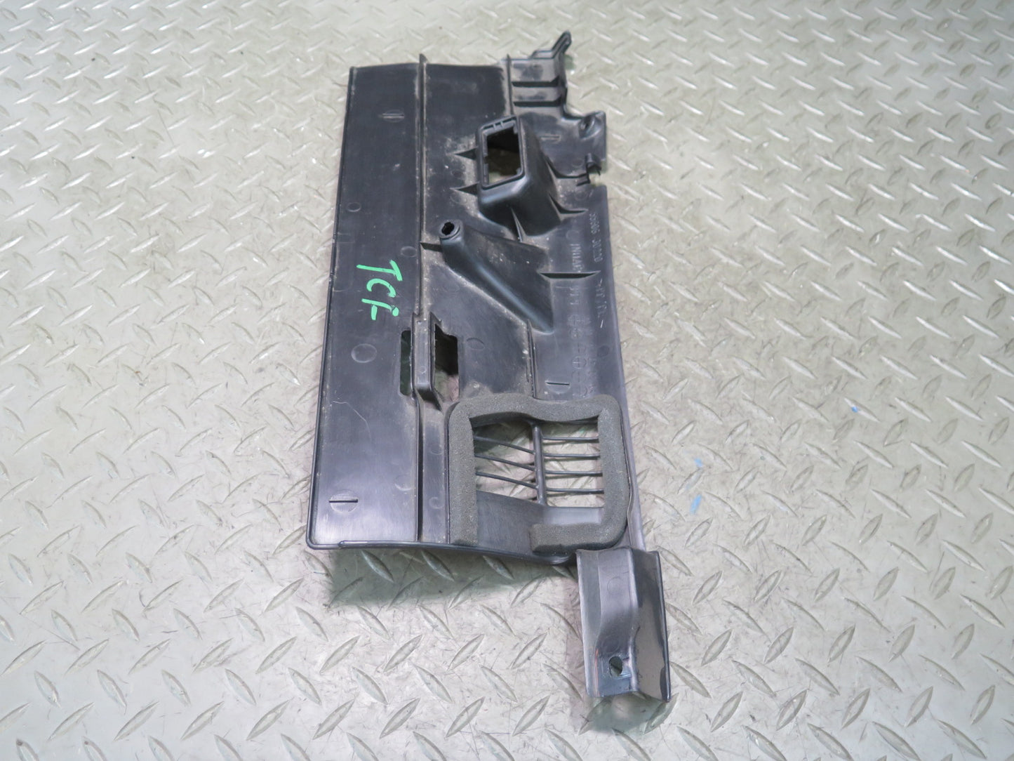99-01 Toyota Crown JZS175 RHD Right Under Dash Lower Trim Panel Cover OEM