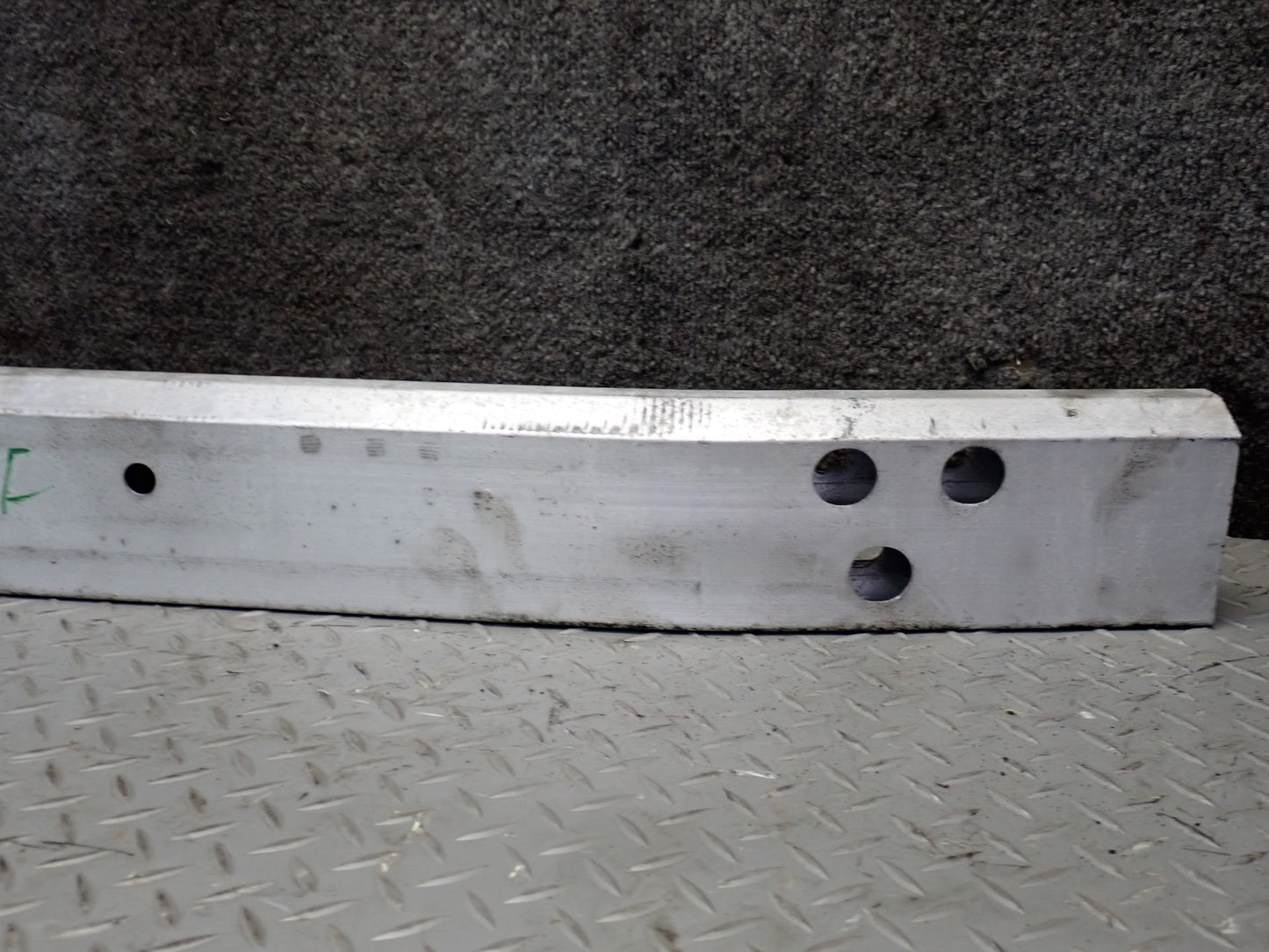 99-01 Toyota Crown JZS175 Front Bumper Impact Reinforcement Bar OEM