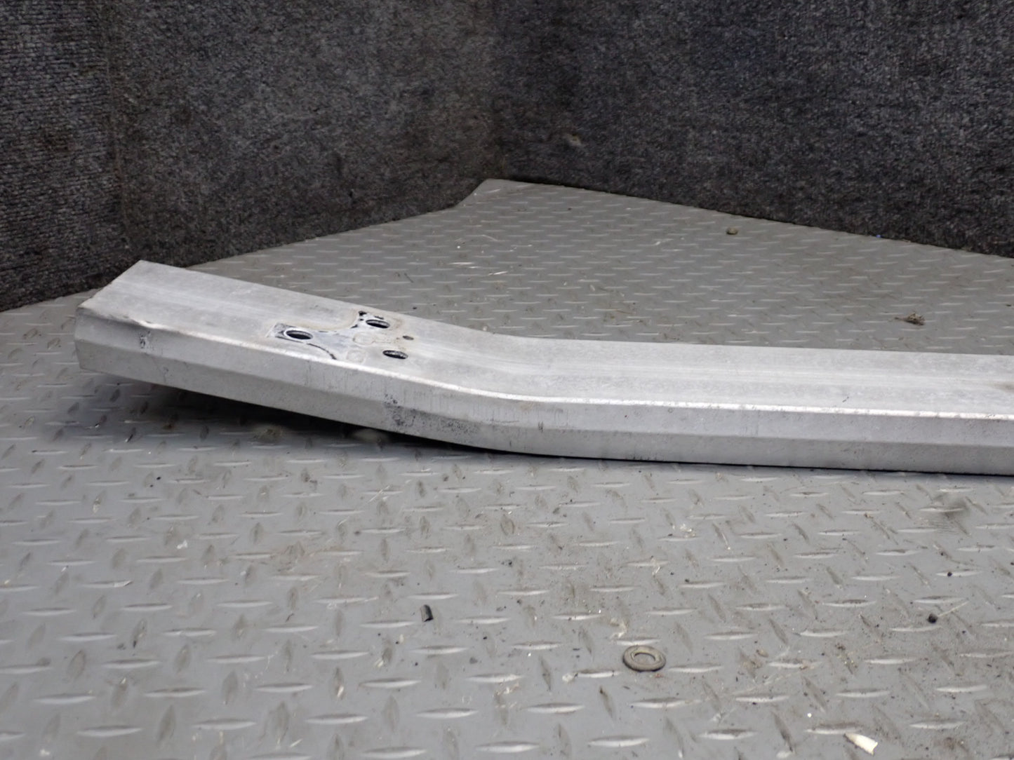 99-01 Toyota Crown JZS175 Front Bumper Impact Reinforcement Bar OEM