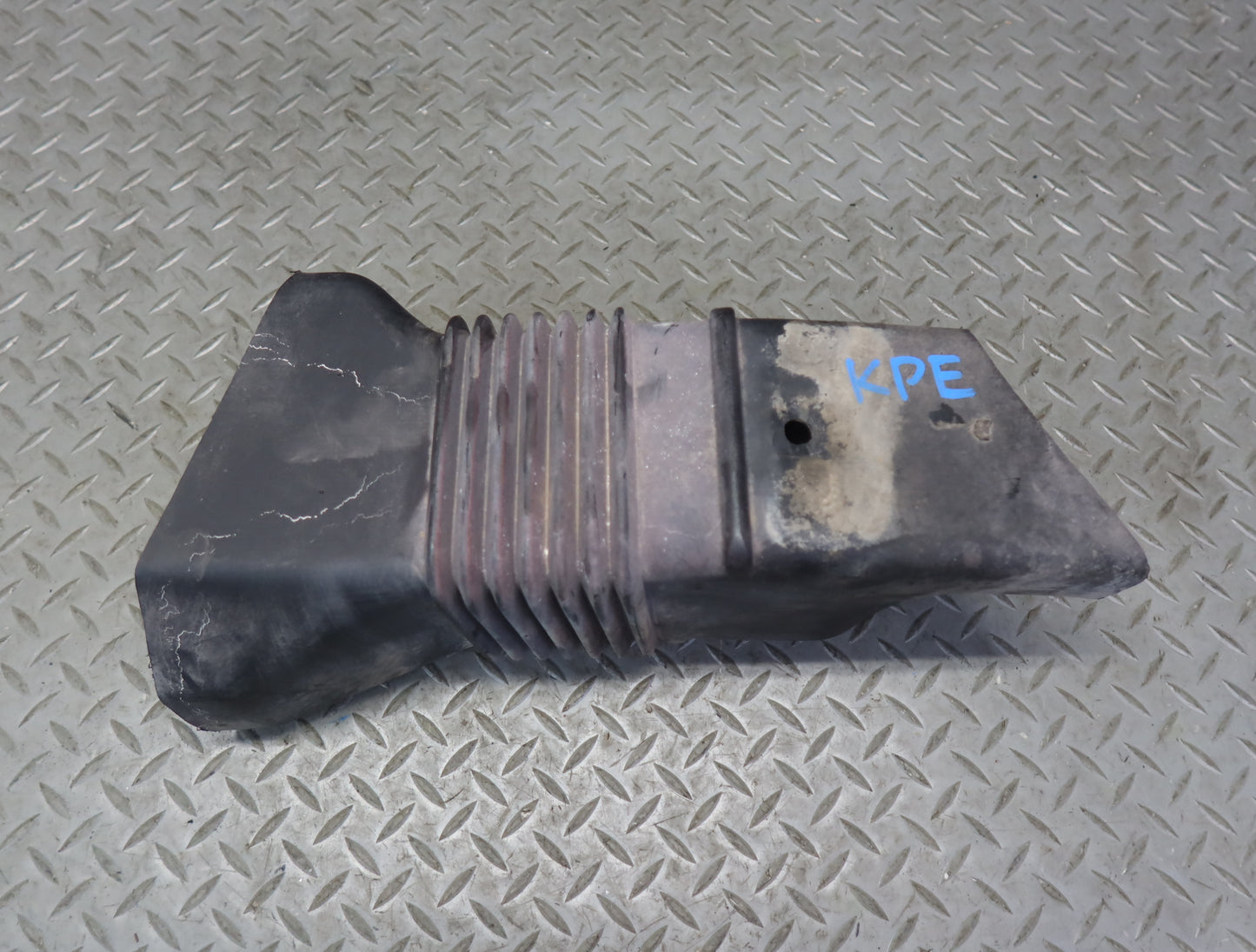 1983-1986 Porsche 928 S Left & Right Side Brake Cooling Air Duct Set