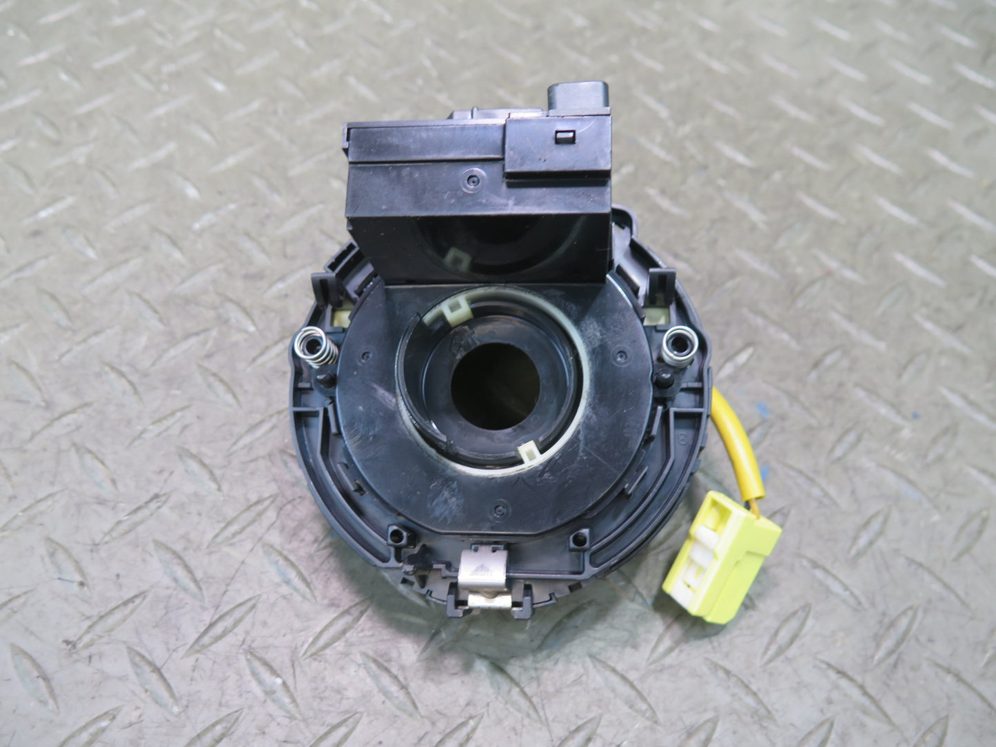 99-01 TOYOTA CROWN JZS175 STEERING COLUMN CLOCK SPRING OEM