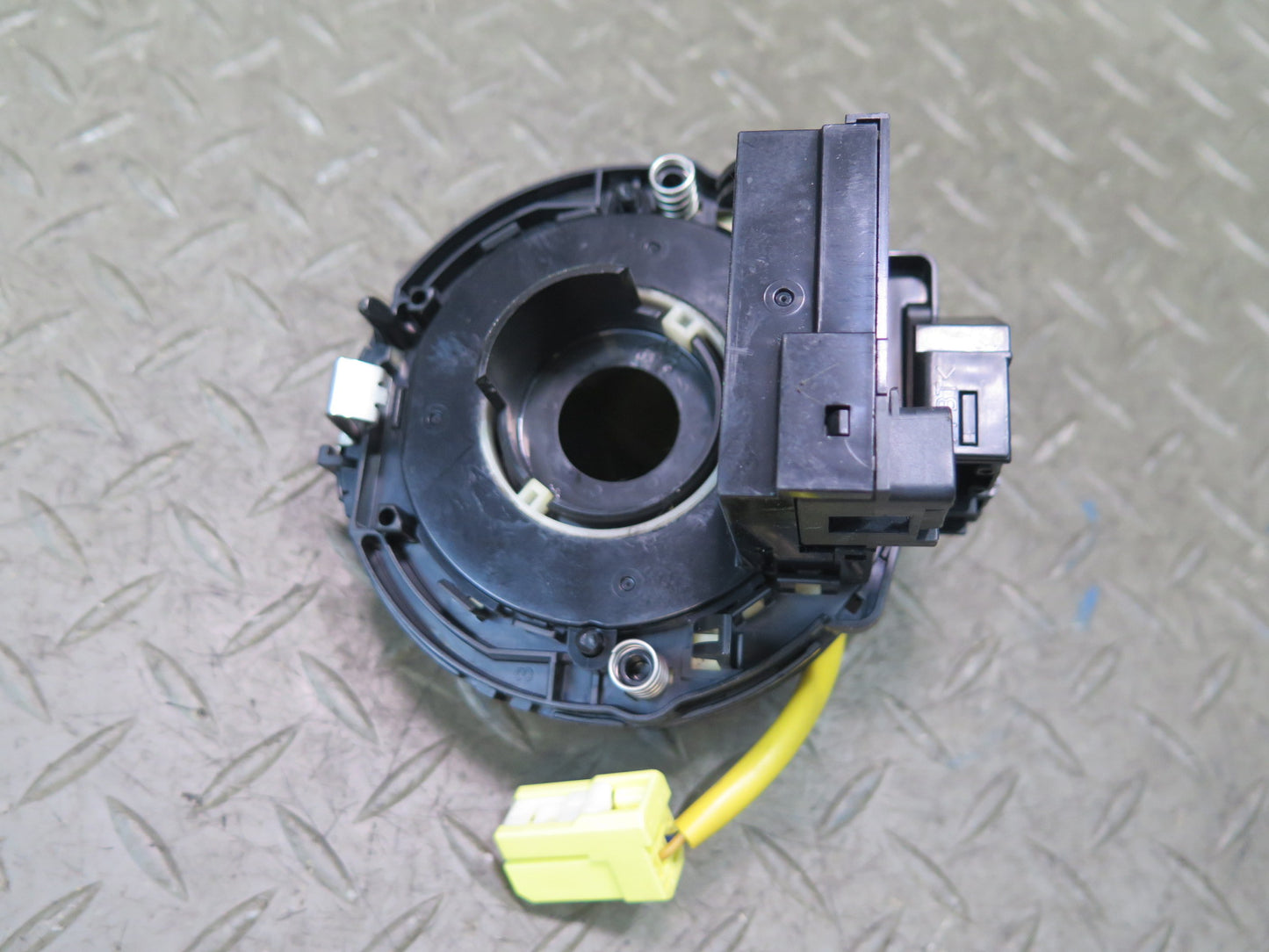99-01 TOYOTA CROWN JZS175 STEERING COLUMN CLOCK SPRING OEM