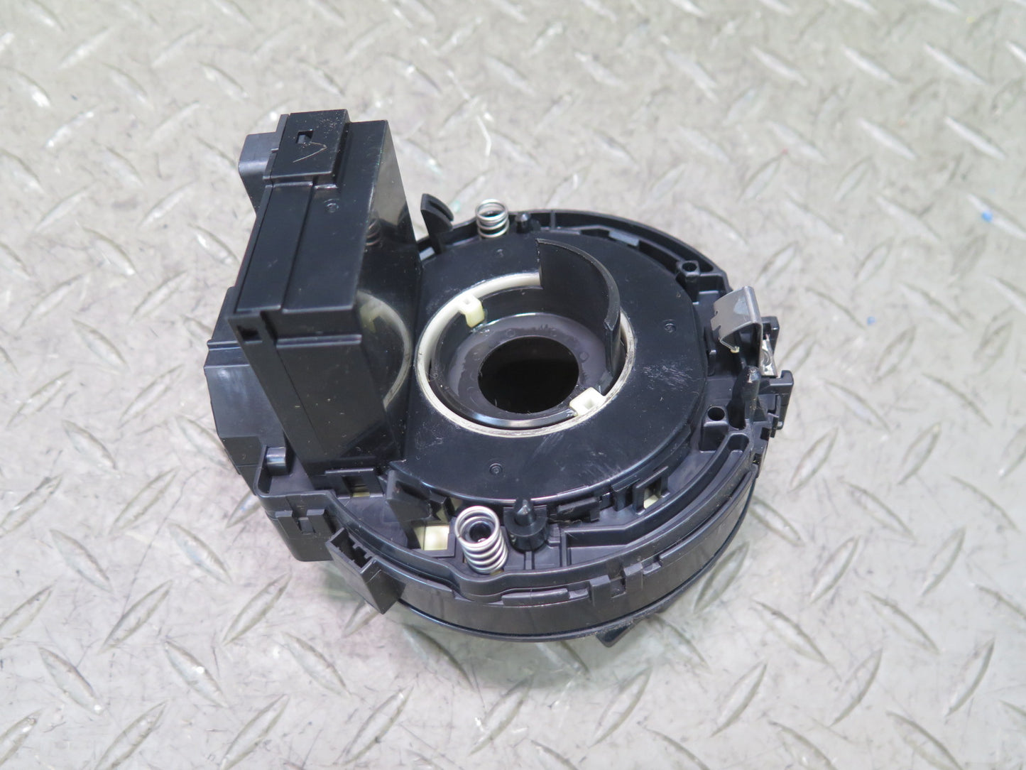 99-01 TOYOTA CROWN JZS175 STEERING COLUMN CLOCK SPRING OEM