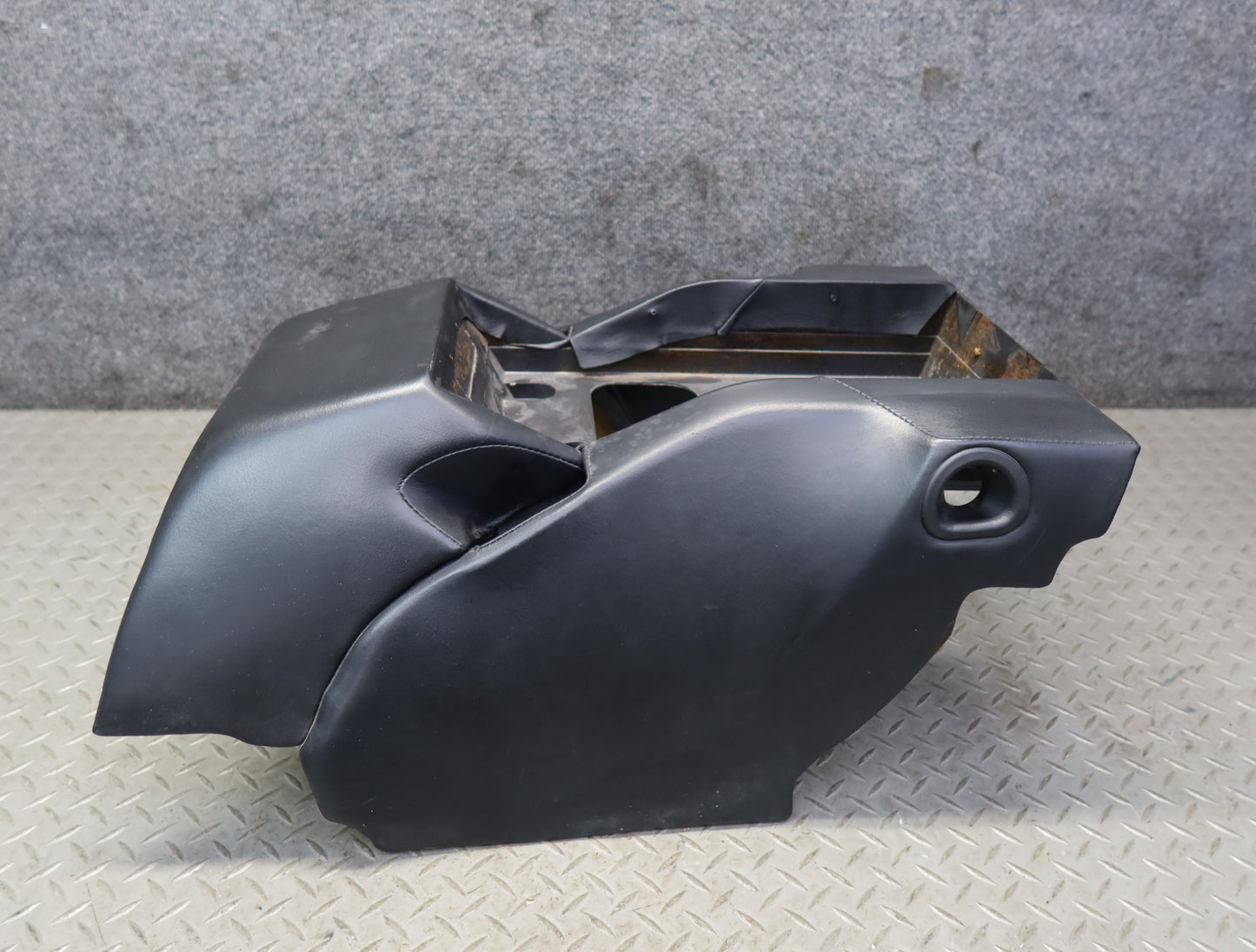 1984-1991 Porsche 928 S Rear Center Console Arm Rest Storage Compartment Black