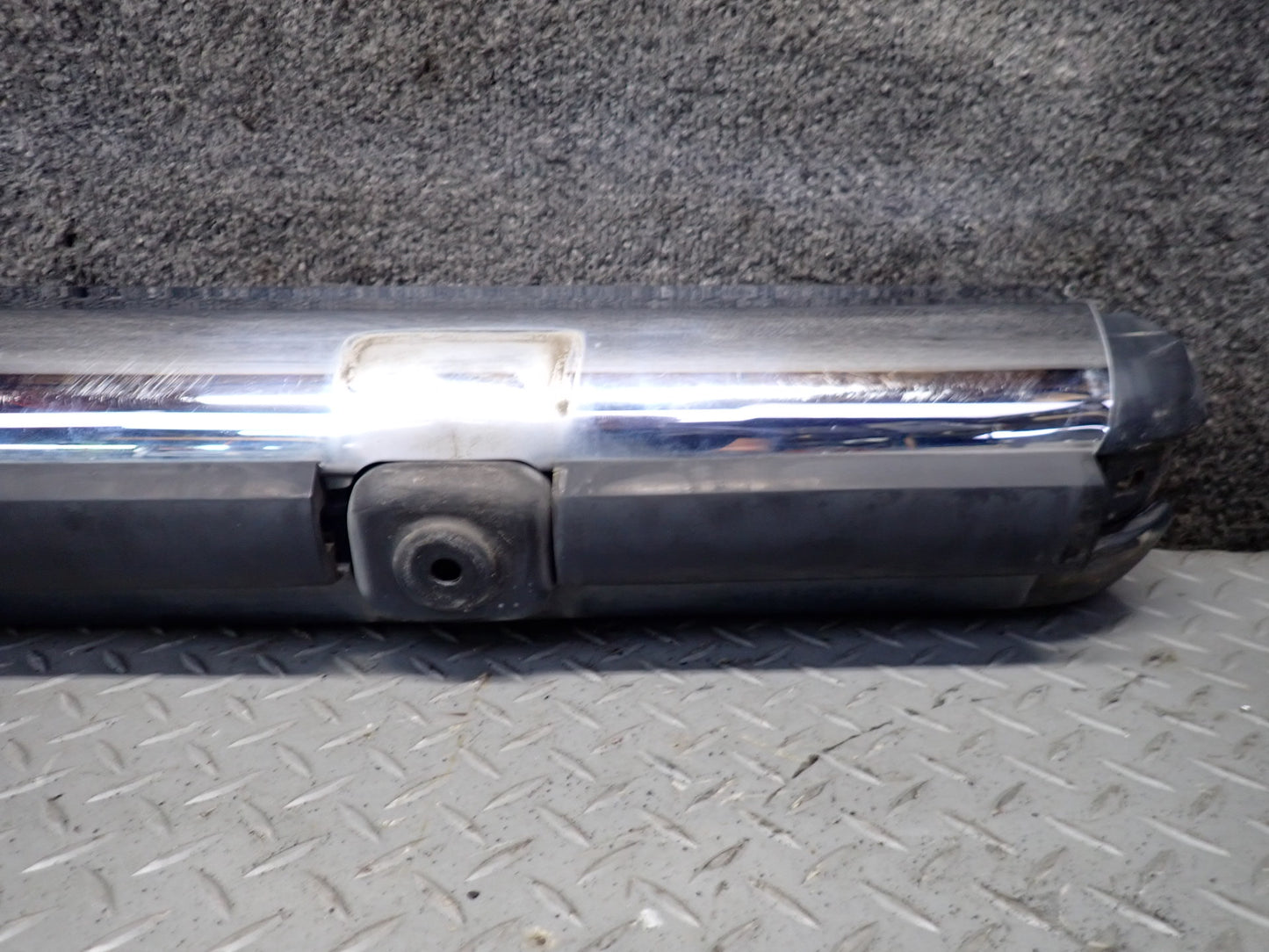 73-89 Mercedes R107 560SL Rear Bumper Chrome Molding Trim w Rubber Seal OEM