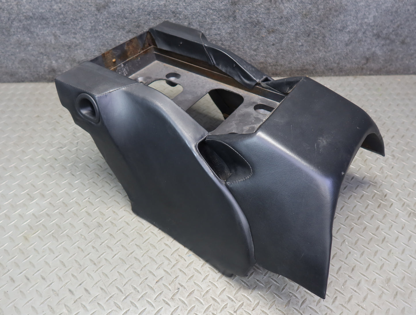 1984-1991 Porsche 928 S Rear Center Console Arm Rest Storage Compartment Black