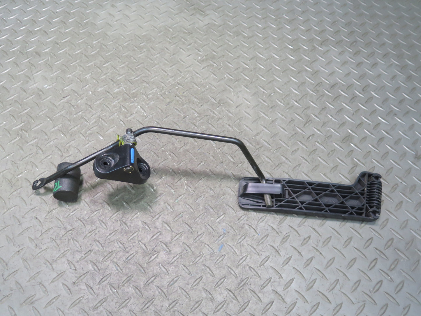 99-01 Toyota Crown JZS175 Gas Acceleration Pedal OEM