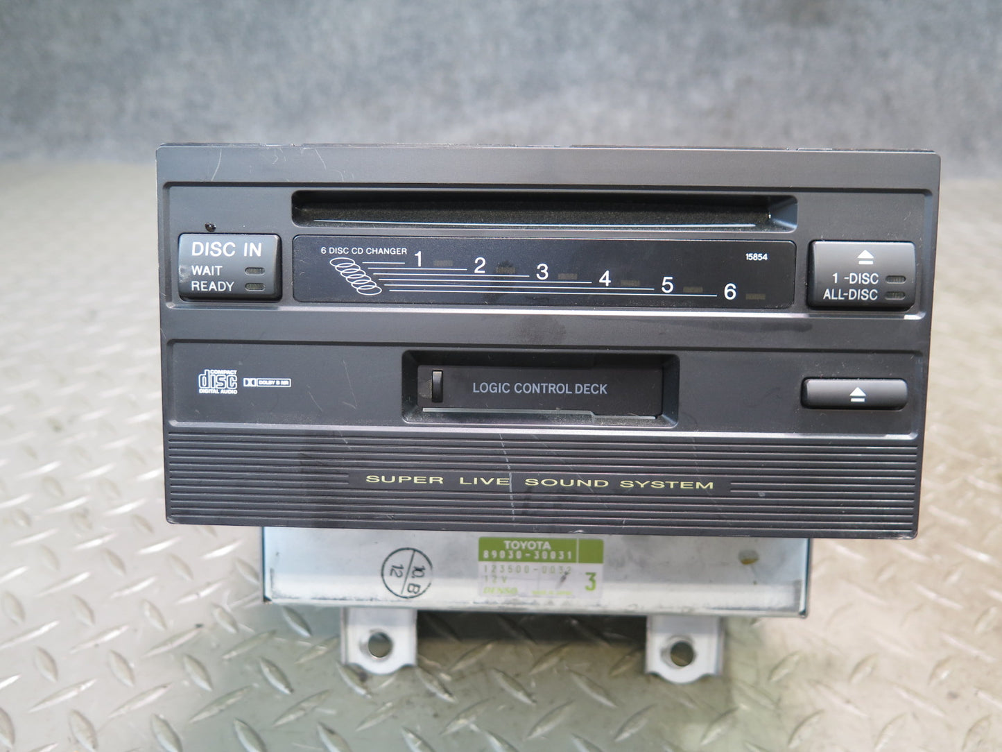 99-01 Toyota Crown JZS175 Super Live Sound CD Radio Cassette Player Unit OEM