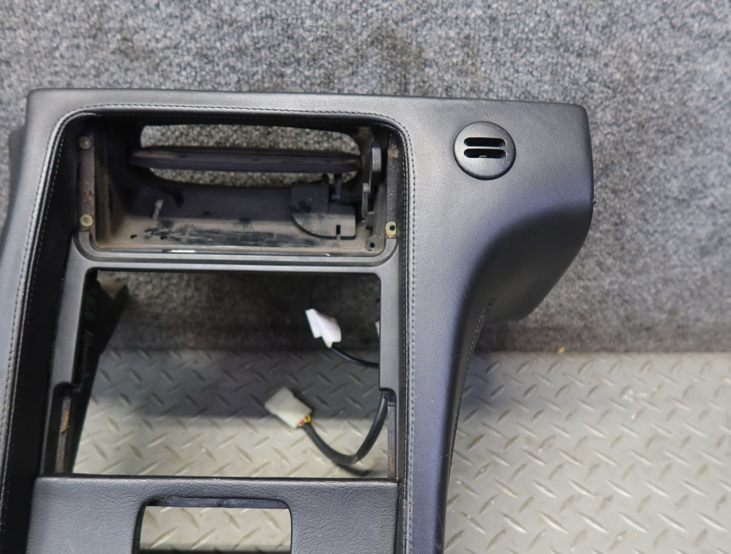 1984-1989 Porsche 928 A/T Front Center Console Trim Cover Panel Black