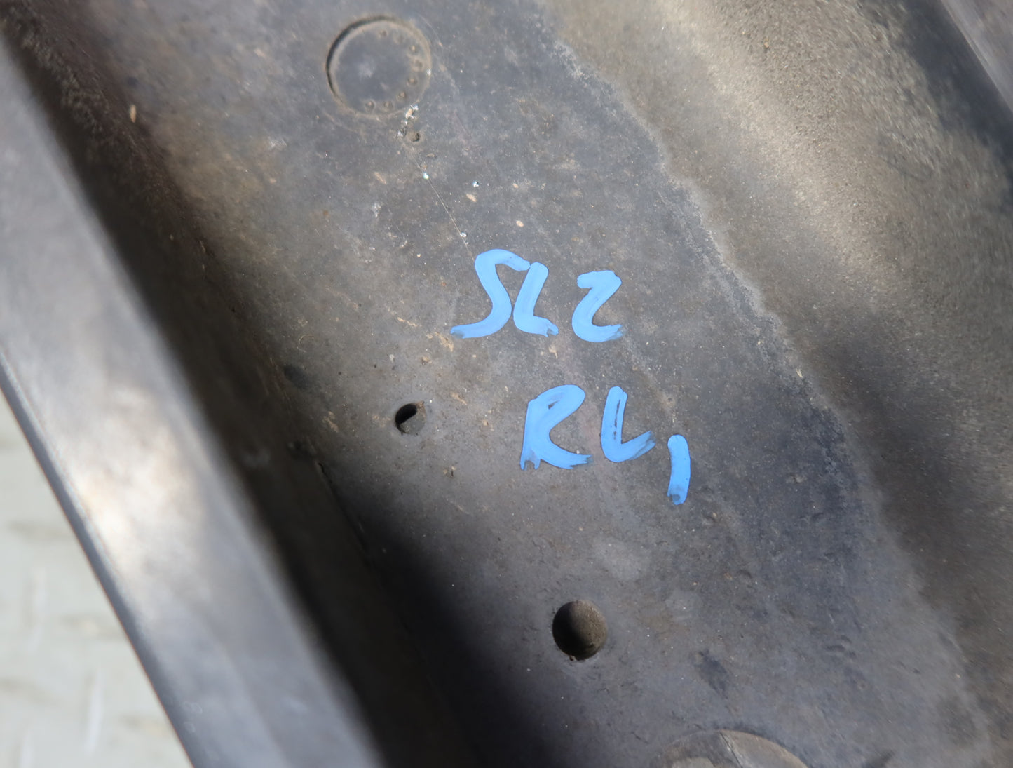 73-89 Mercedes R107 Rear Bumper Left & Right Extension Rubber END Pad OEM