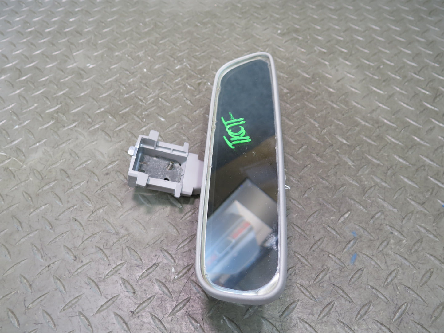 99-01 Toyota Crown JZS175 Manual Dim Interior Rear View Mirror Gray OEM