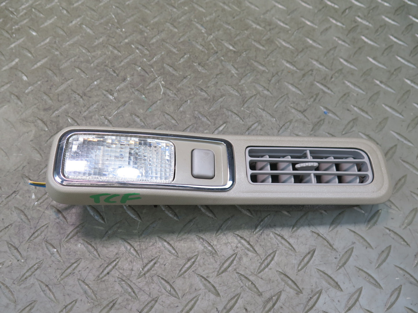 99-01 Toyota Crown JZS175 Rear Overhead Dome Interior Light Air Vent Set OEM