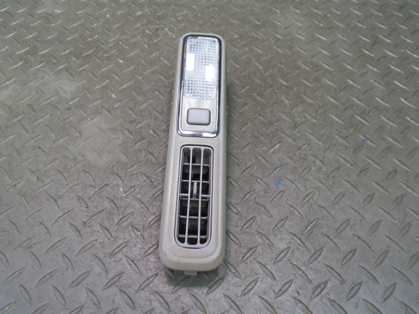 99-01 Toyota Crown JZS175 Rear Overhead Dome Interior Light Air Vent Set OEM
