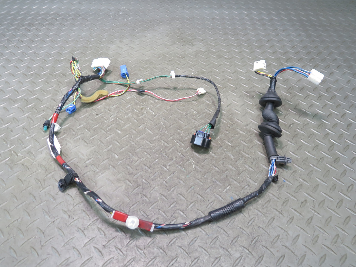 99-01 Toyota Crown JZS175 Rear Left Door Wire Wiring Harness 82154-30420 OEM
