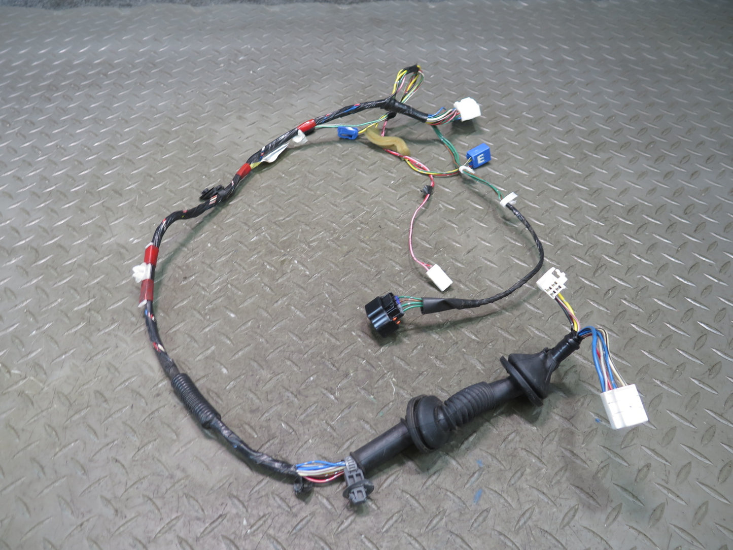 99-01 Toyota Crown JZS175 Rear Left Door Wire Wiring Harness 82154-30420 OEM