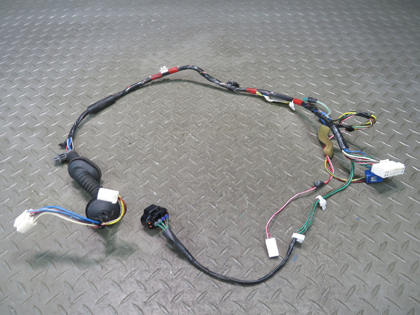 99-01 Toyota Crown JZS175 Rear Left Door Wire Wiring Harness 82154-30420 OEM