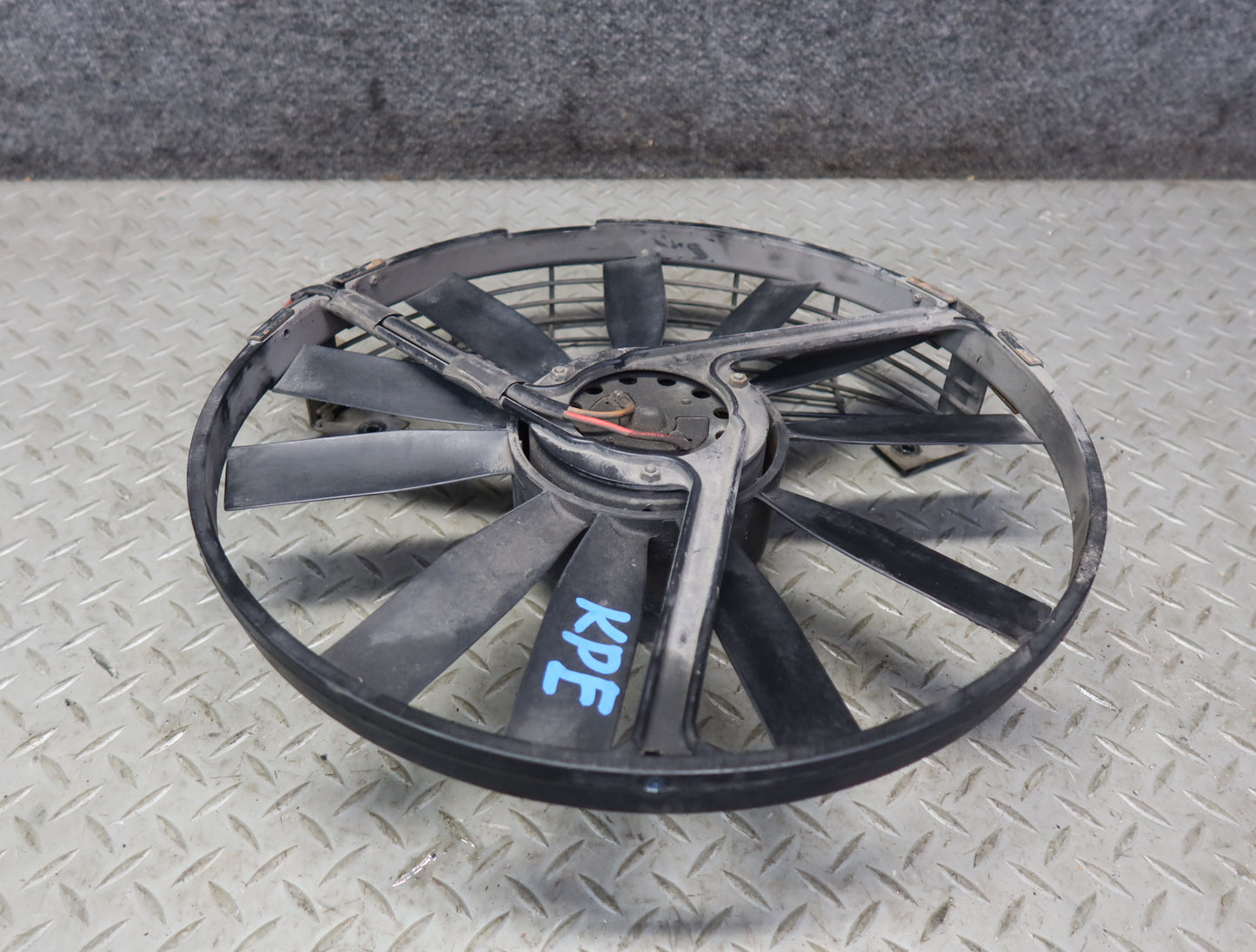 1984-1986 Porsche 928 S A/C Air Condition Condenser Cooling Fan Blade