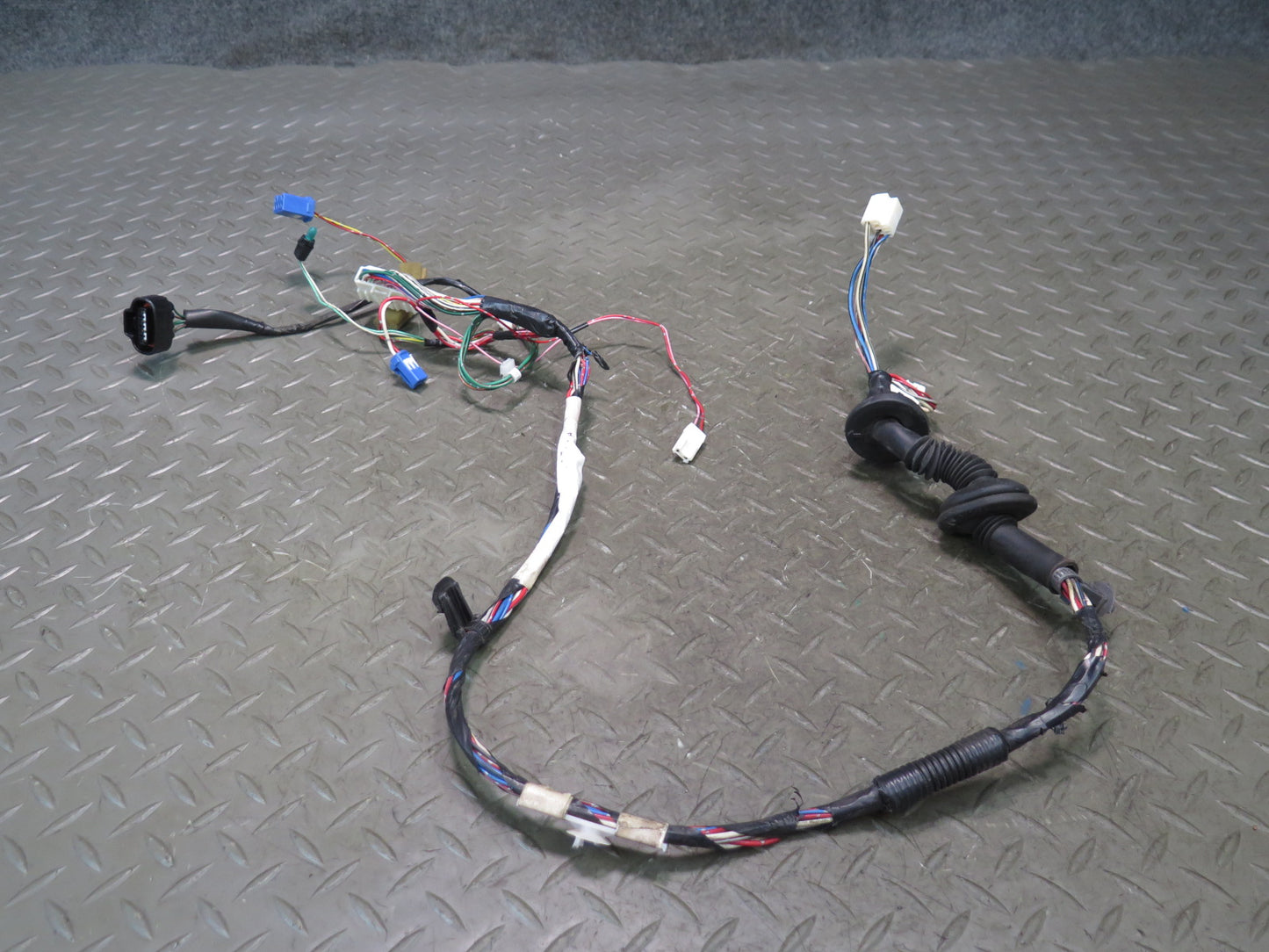 99-01 Toyota Crown JZS175 Rear Right Door Wire Wiring Harness OEM