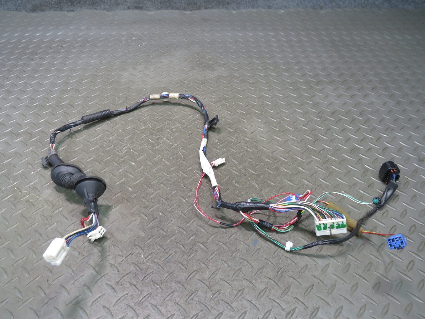 99-01 Toyota Crown JZS175 Rear Right Door Wire Wiring Harness OEM