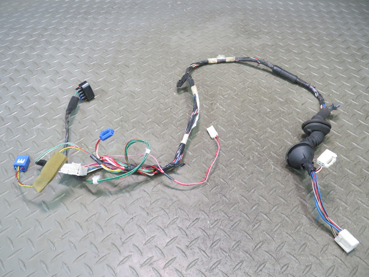 99-01 Toyota Crown JZS175 Rear Right Door Wire Wiring Harness OEM
