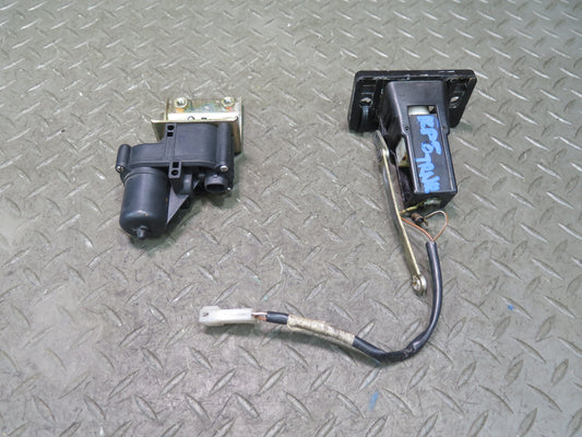 1984-1986 Porsche 928 Rear Trunk Hatch Lock Latch Receiver w Actuator Motor