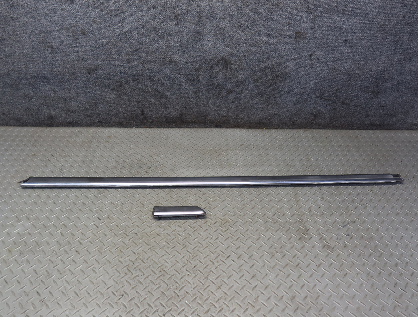 86-89 Mercedes R107 Set of 2 Right Door Rear Fender Trim Molding Cover OEM