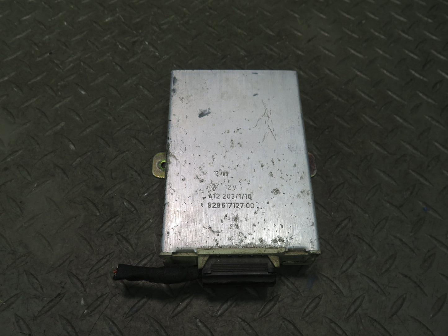 1985 Porsche 928 Cruise Control Module Regulator Unit 92861712700