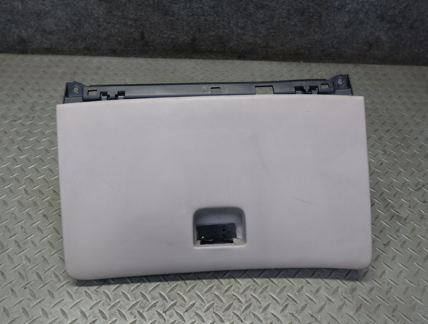 99-01 Toyota Crown JZS175 Dash Left Glove Box Storage Compartment Beige OEM