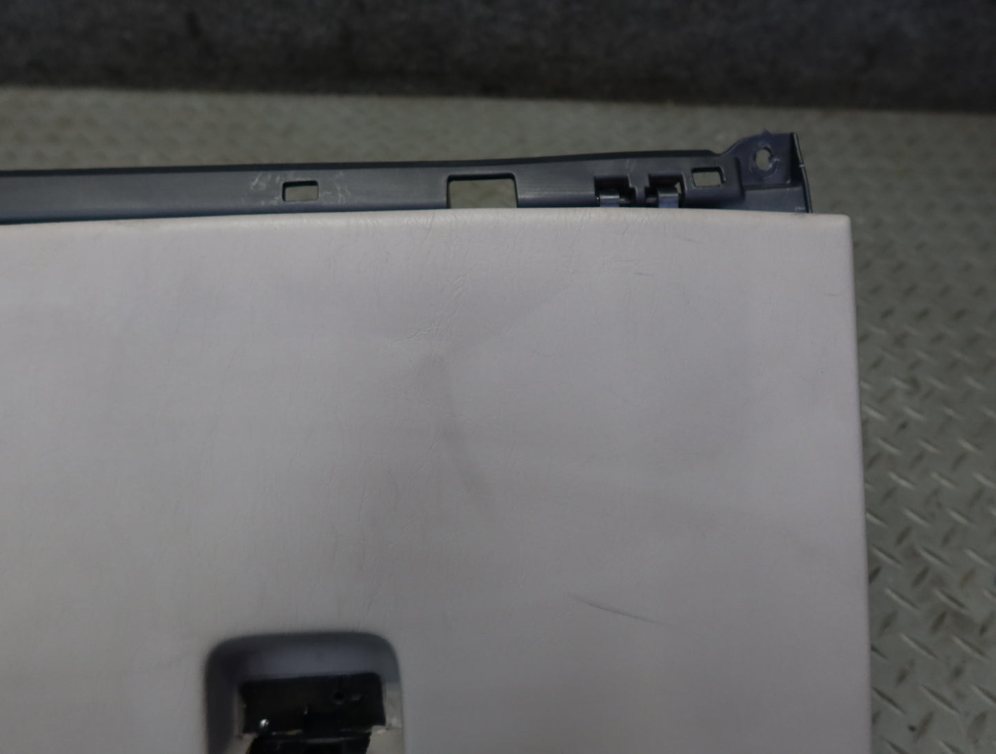 99-01 Toyota Crown JZS175 Dash Left Glove Box Storage Compartment Beige OEM
