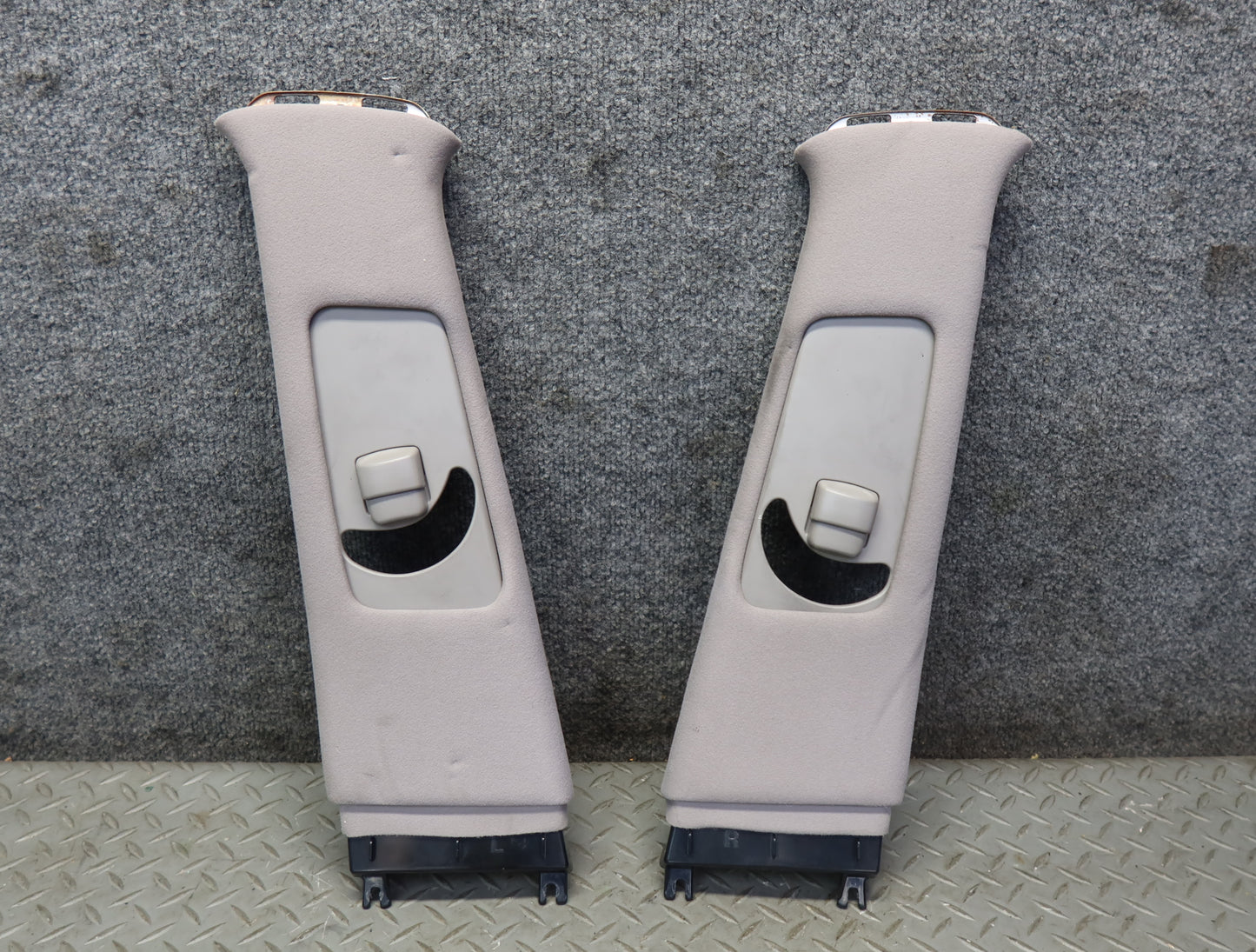 99-01 Toyota Crown JZS175 Set of 2 Interior Upper B Pillar Trim Cover Panel OEM