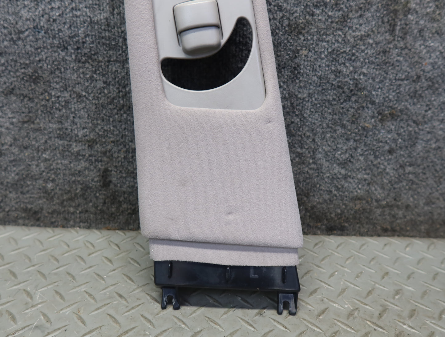 99-01 Toyota Crown JZS175 Set of 2 Interior Upper B Pillar Trim Cover Panel OEM