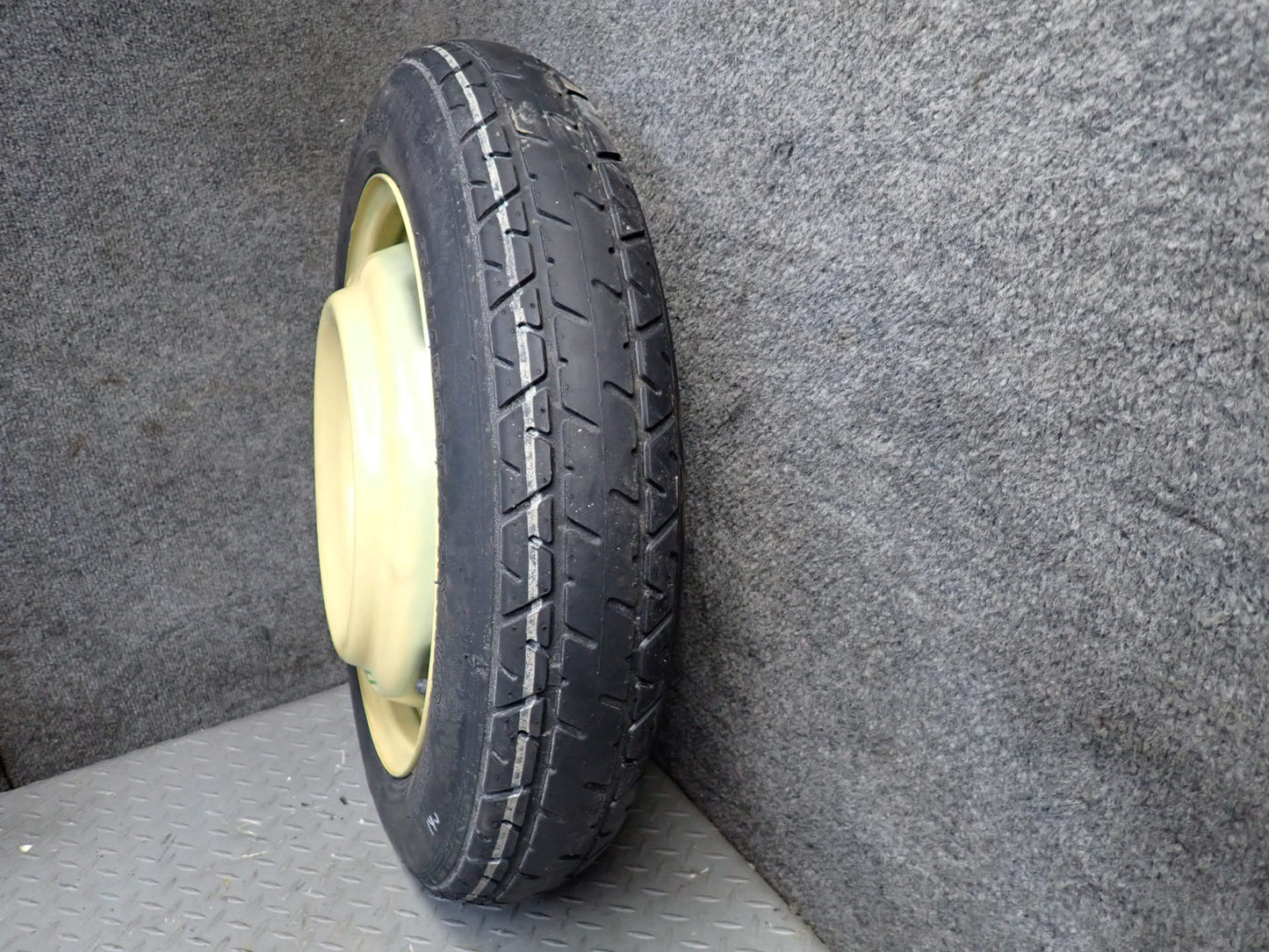 99-01 Toyota Crown JZS175 Spare Tire R16 16" Wheel 16x4J ET50 135/80 OEM