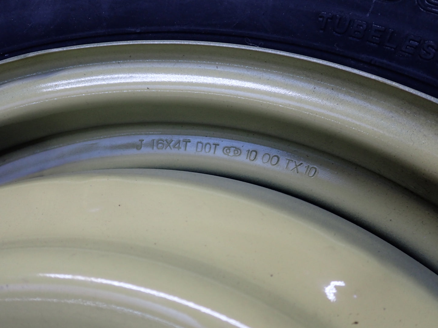 99-01 Toyota Crown JZS175 Spare Tire R16 16" Wheel 16x4J ET50 135/80 OEM