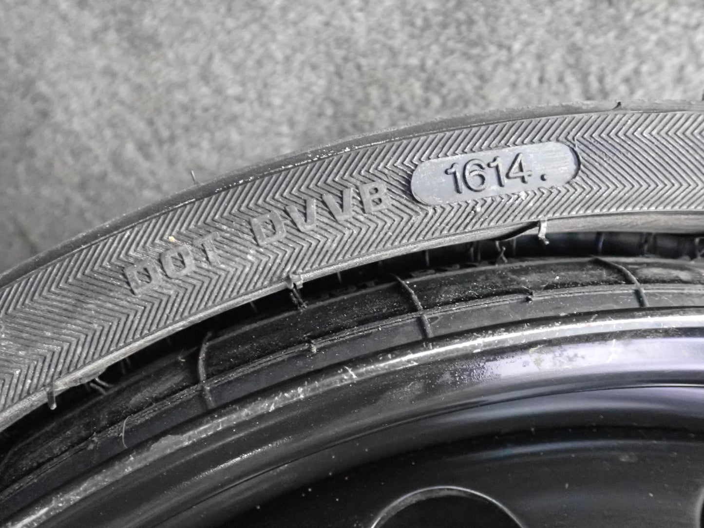 07-15 Audi 4L Q7 Emergency Spare Tire R18 18" Wheel Rim 18H2 ET53 2180904LE4 OEM