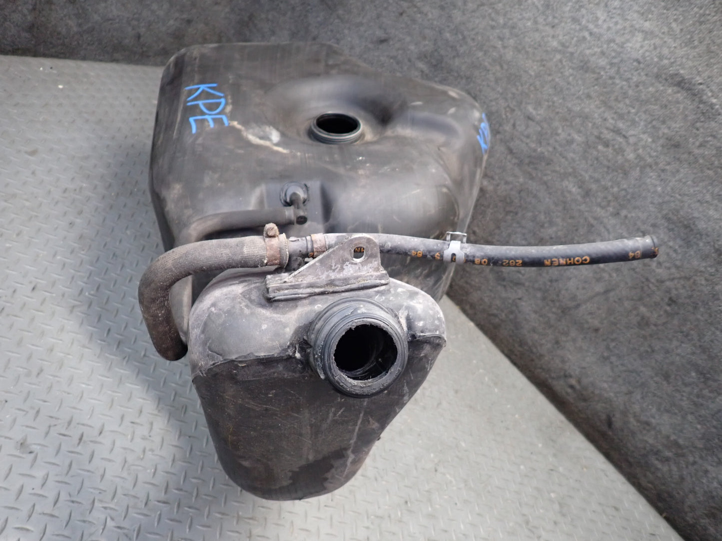 1984-1995 Porsche 928 S Fuel Tank Unit
