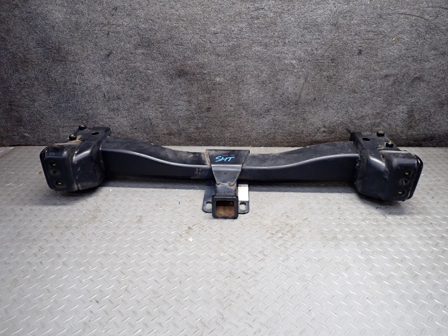2003-2007 Hummer H2 Rear Trailer Hitch TOW Towing Receiver Bar