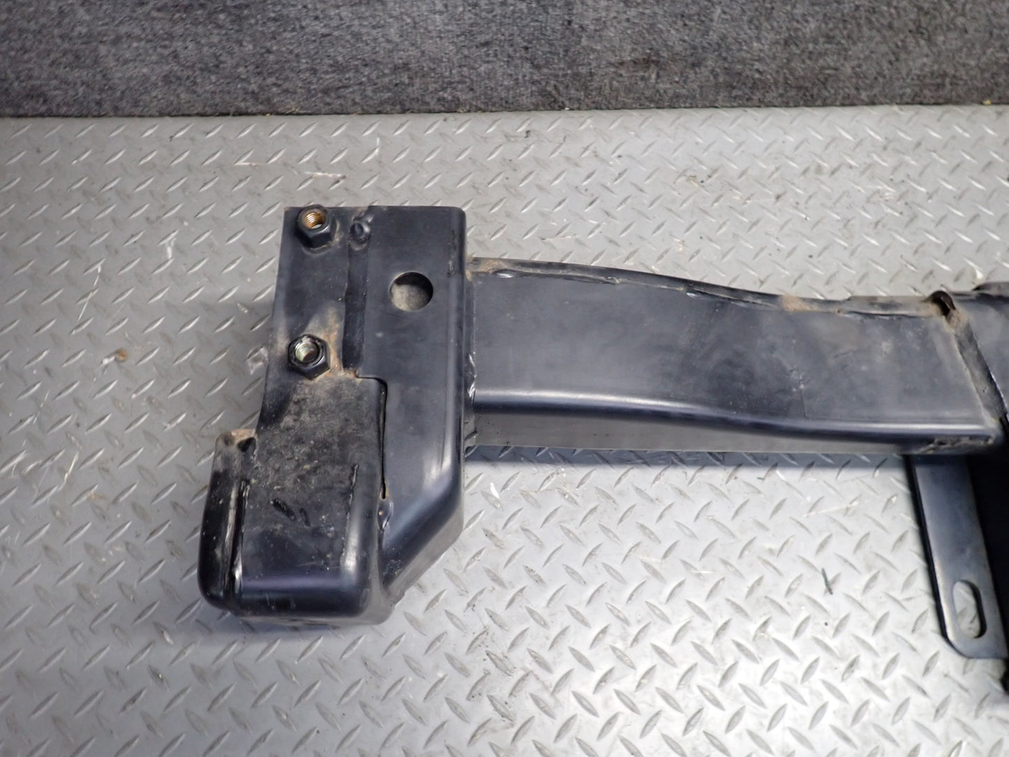 2003-2007 Hummer H2 Rear Trailer Hitch TOW Towing Receiver Bar