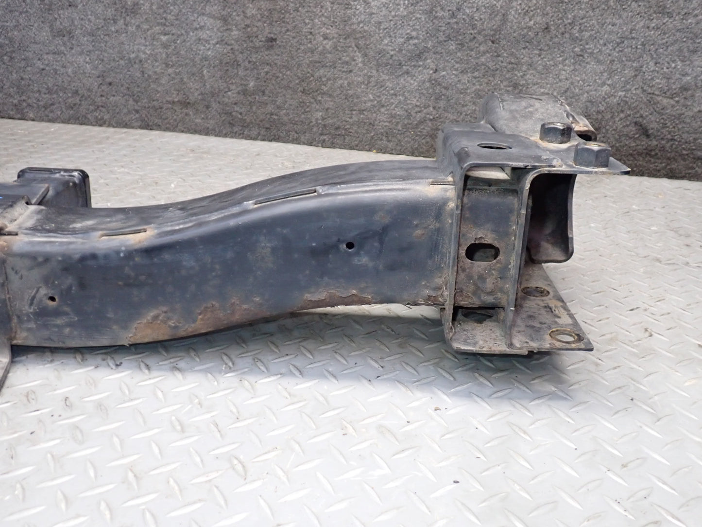 2003-2007 Hummer H2 Rear Trailer Hitch TOW Towing Receiver Bar