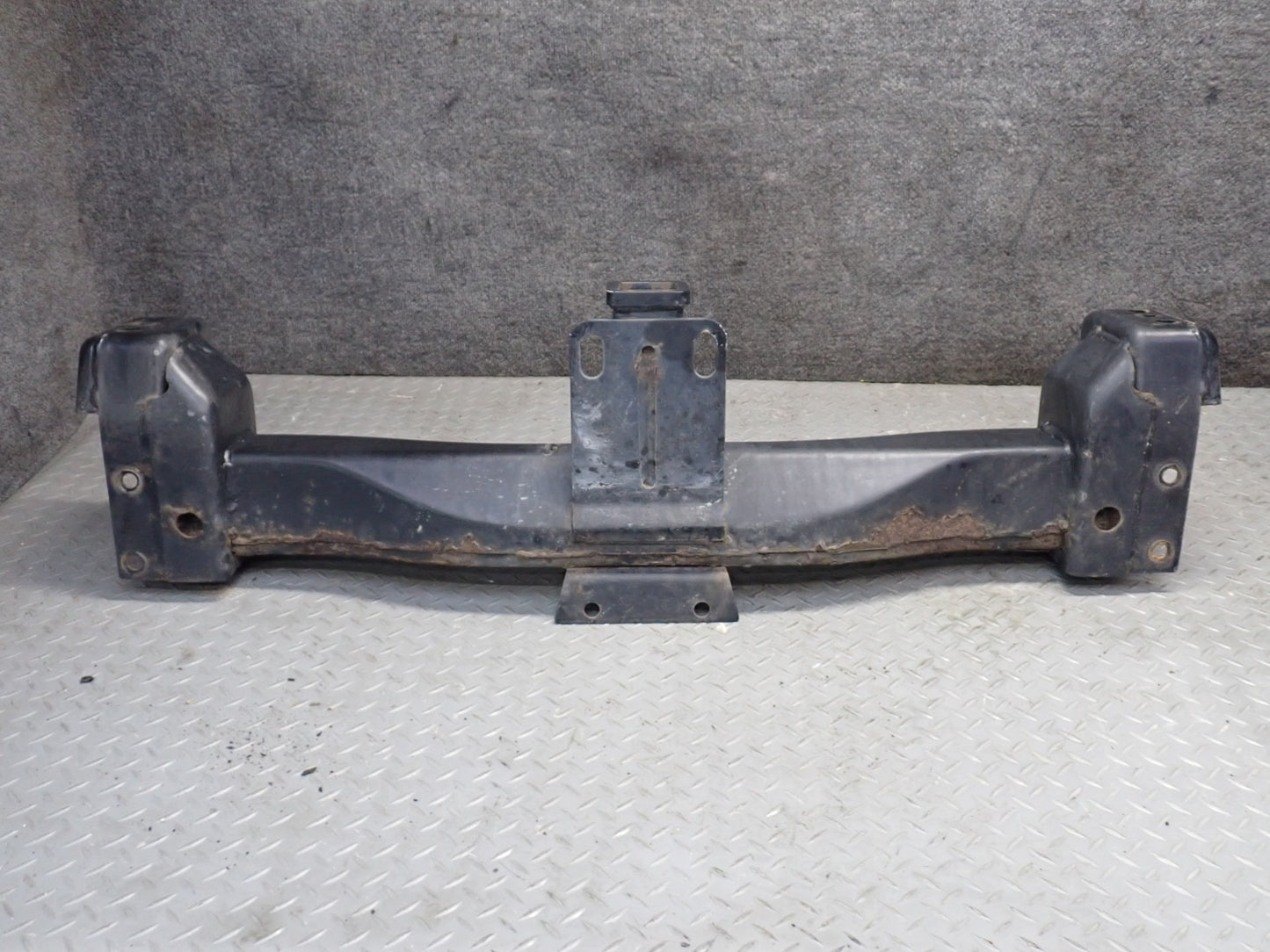 2003-2007 Hummer H2 Rear Trailer Hitch TOW Towing Receiver Bar