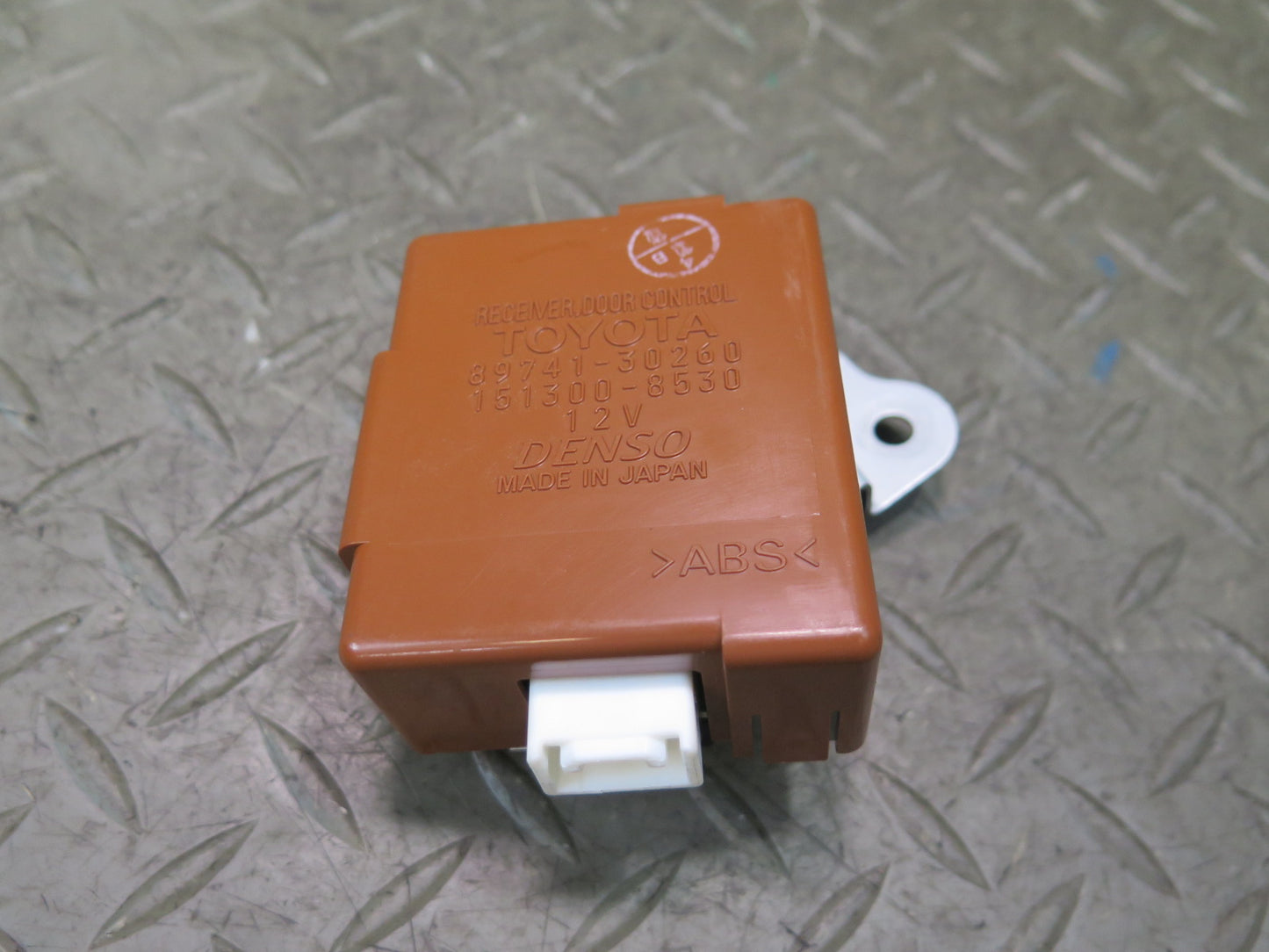 99-01 Toyota Crown JZS175 Door Receiver Control Module 89741-30260 OEM