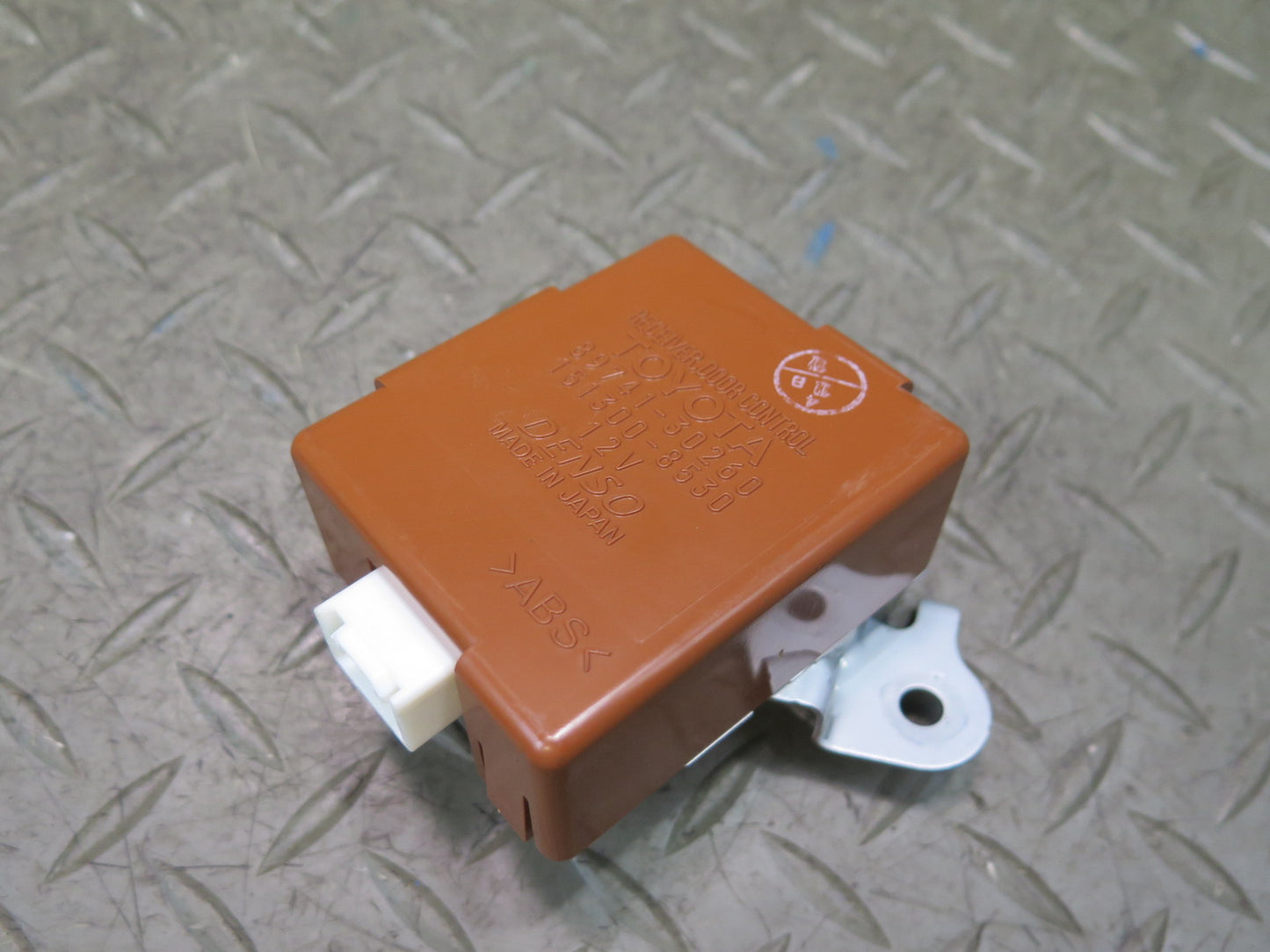 99-01 Toyota Crown JZS175 Door Receiver Control Module 89741-30260 OEM
