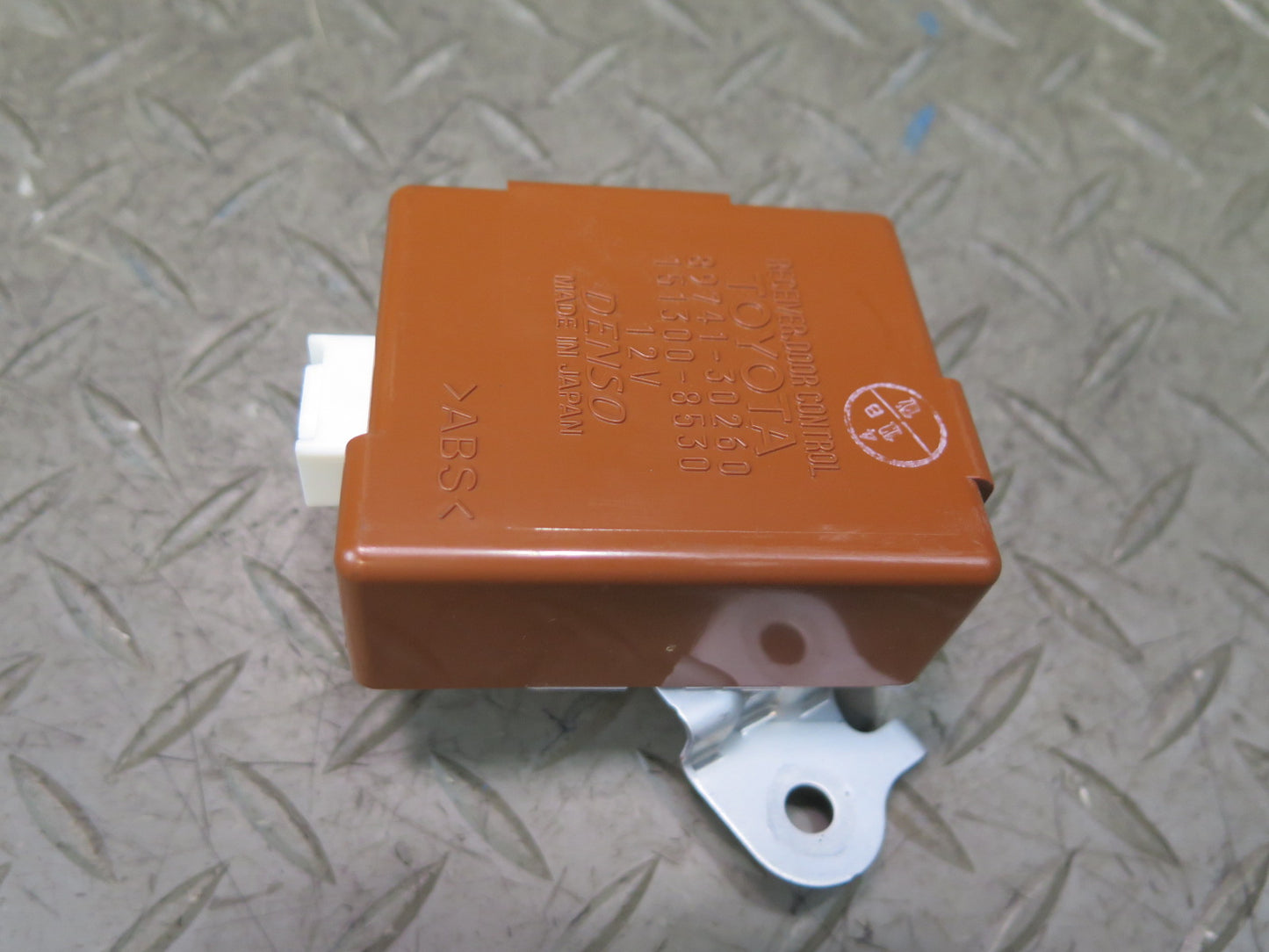 99-01 Toyota Crown JZS175 Door Receiver Control Module 89741-30260 OEM
