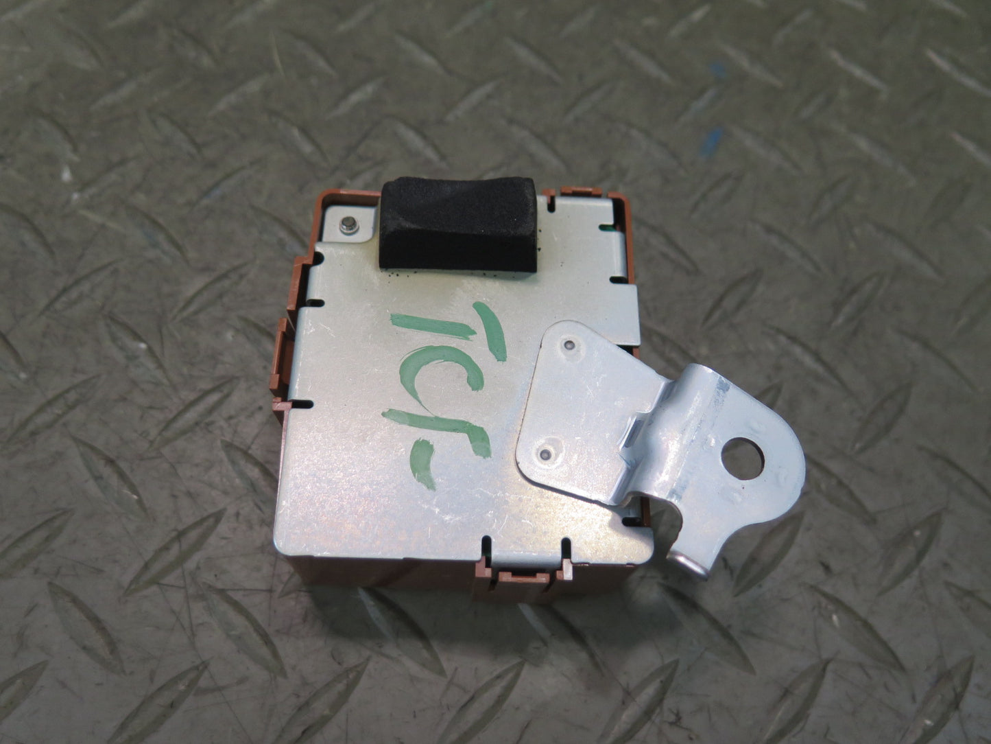 99-01 Toyota Crown JZS175 Door Receiver Control Module 89741-30260 OEM