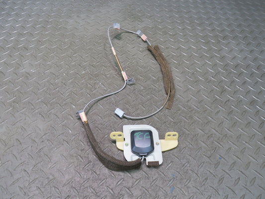 00-01 Toyota Crown JZS175 Navigation Antenna Module Unit 86860-30141 OEM