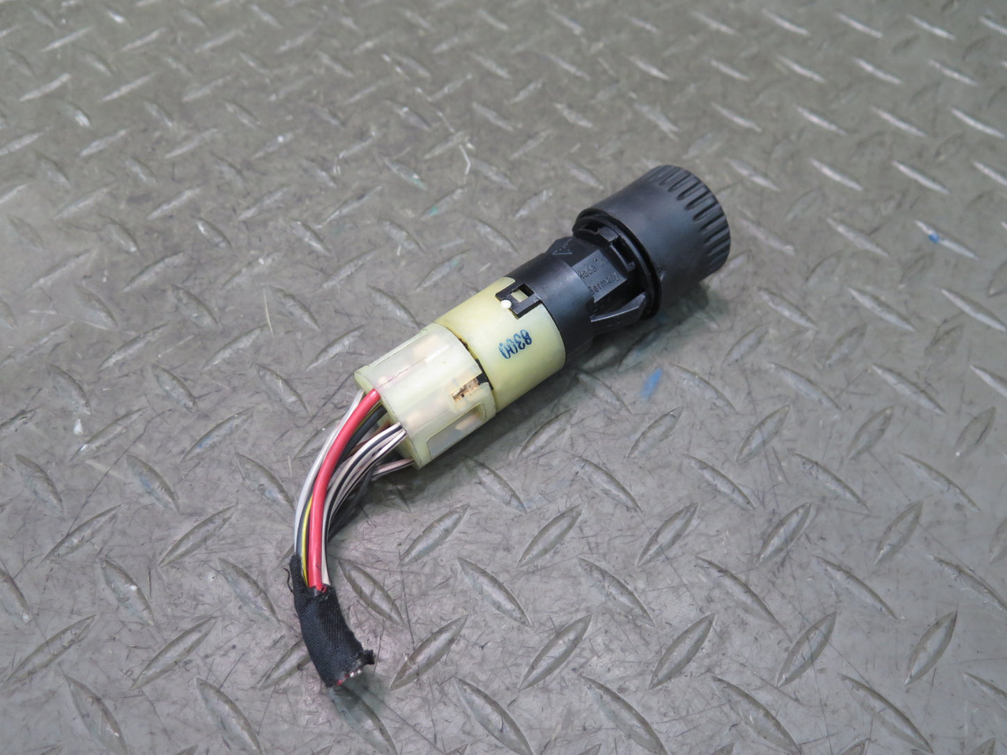1985-1986 Porsche 928 Headlight Light Lamp Control Knob Switch 92861310300