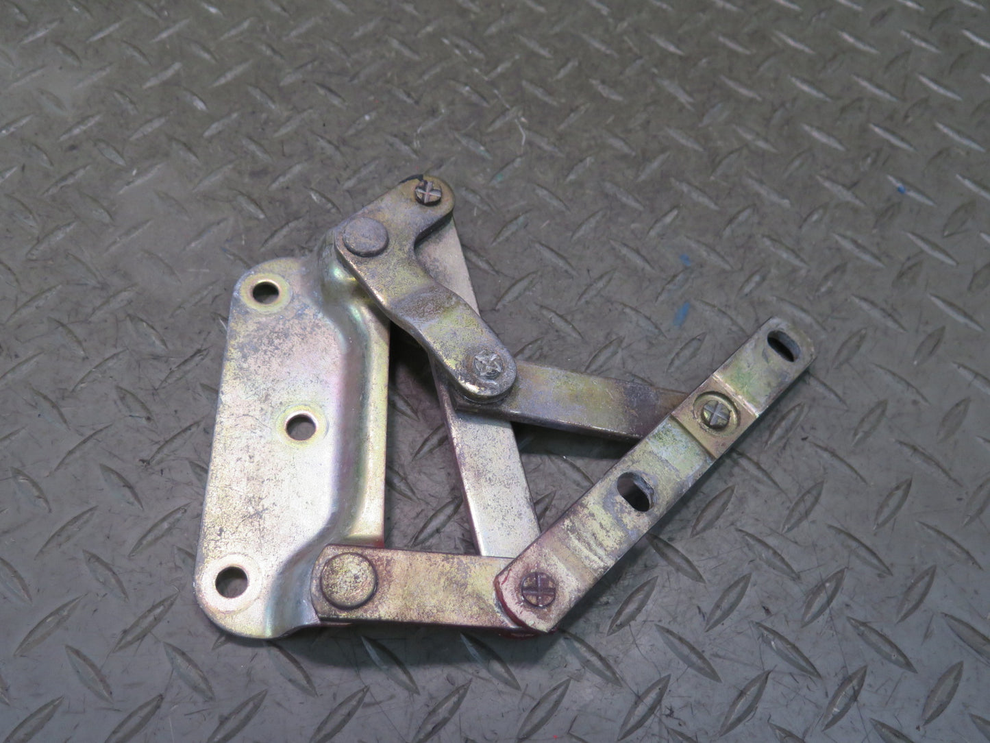 1984-1995 Porsche 928 S Front Left & Right Hood Bonnet Hinge Set of 2
