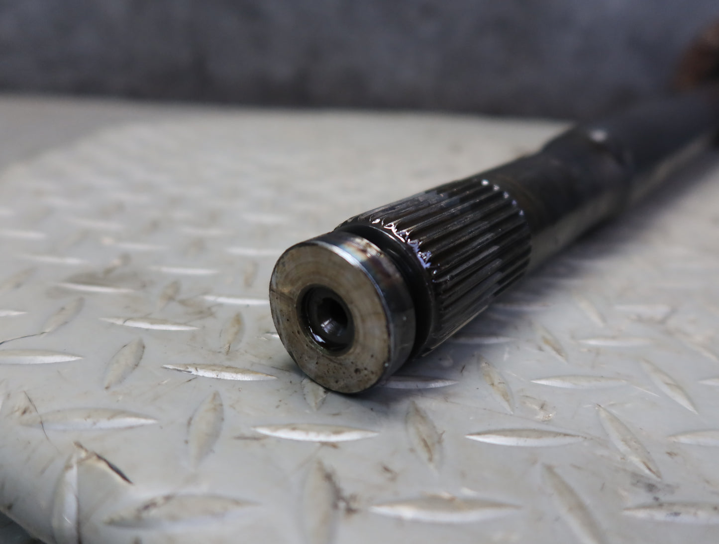 2003-2007 Hummer H2 AWD Rear Left Suspension Axle Shaft
