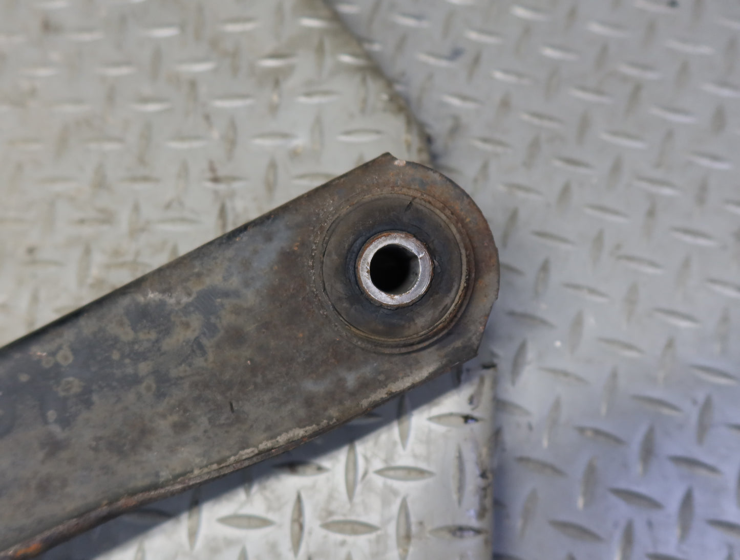 2003-2007 Hummer H2 Rear Left or Right Suspension Lower Control Arm